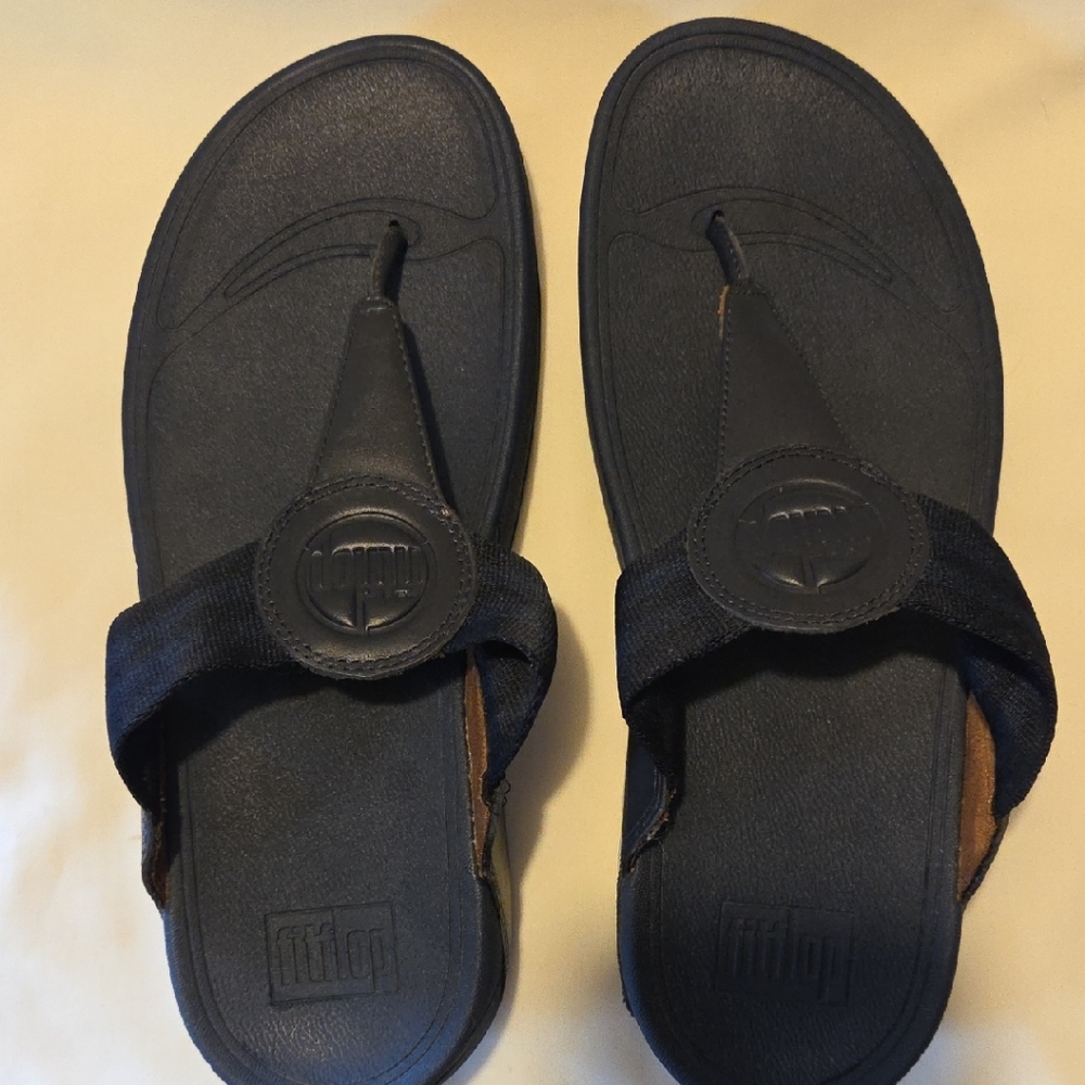 FitFlop Women's Navy Blue Sandals
